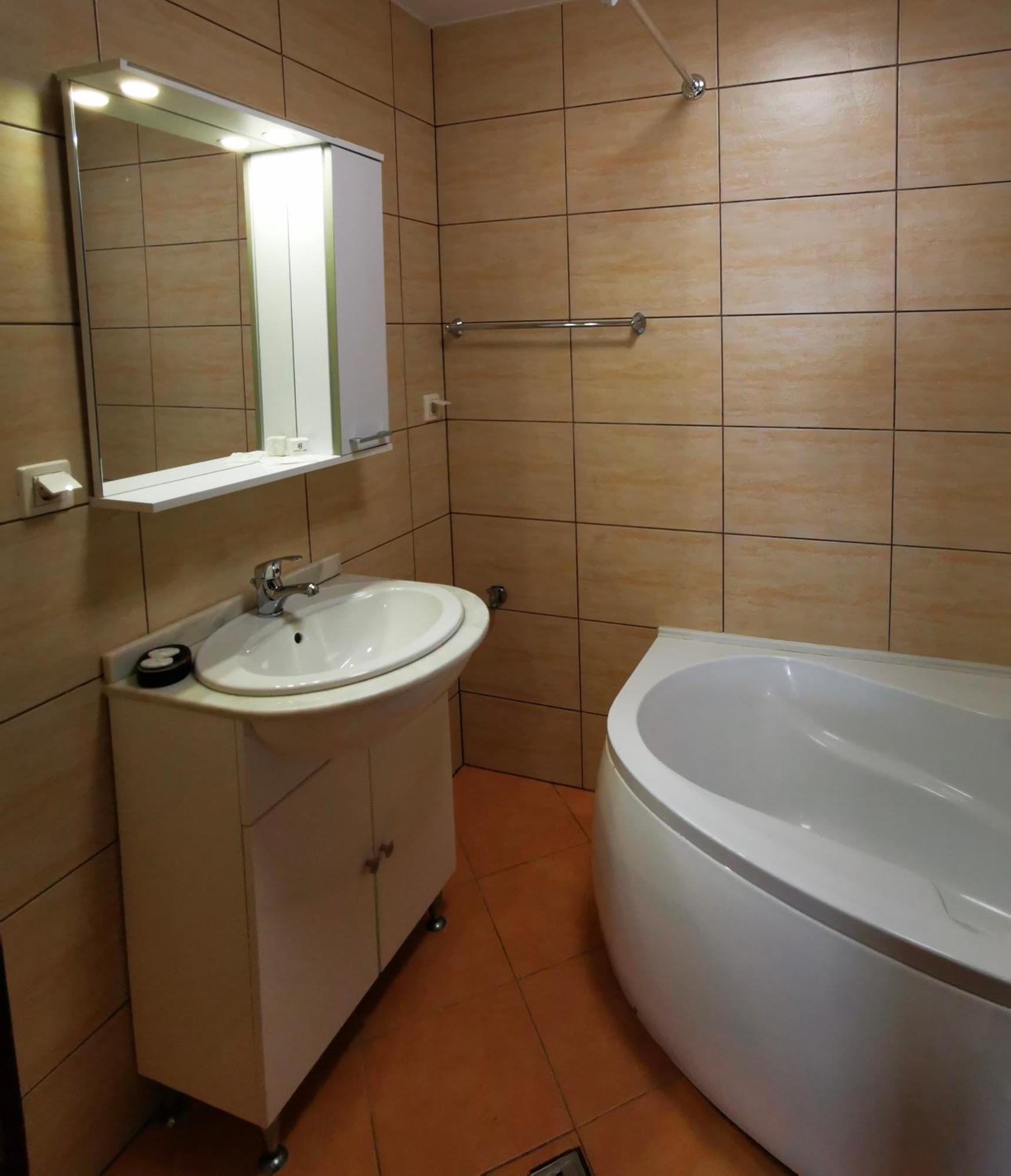 Serenity Suite Sinaia Luaran gambar