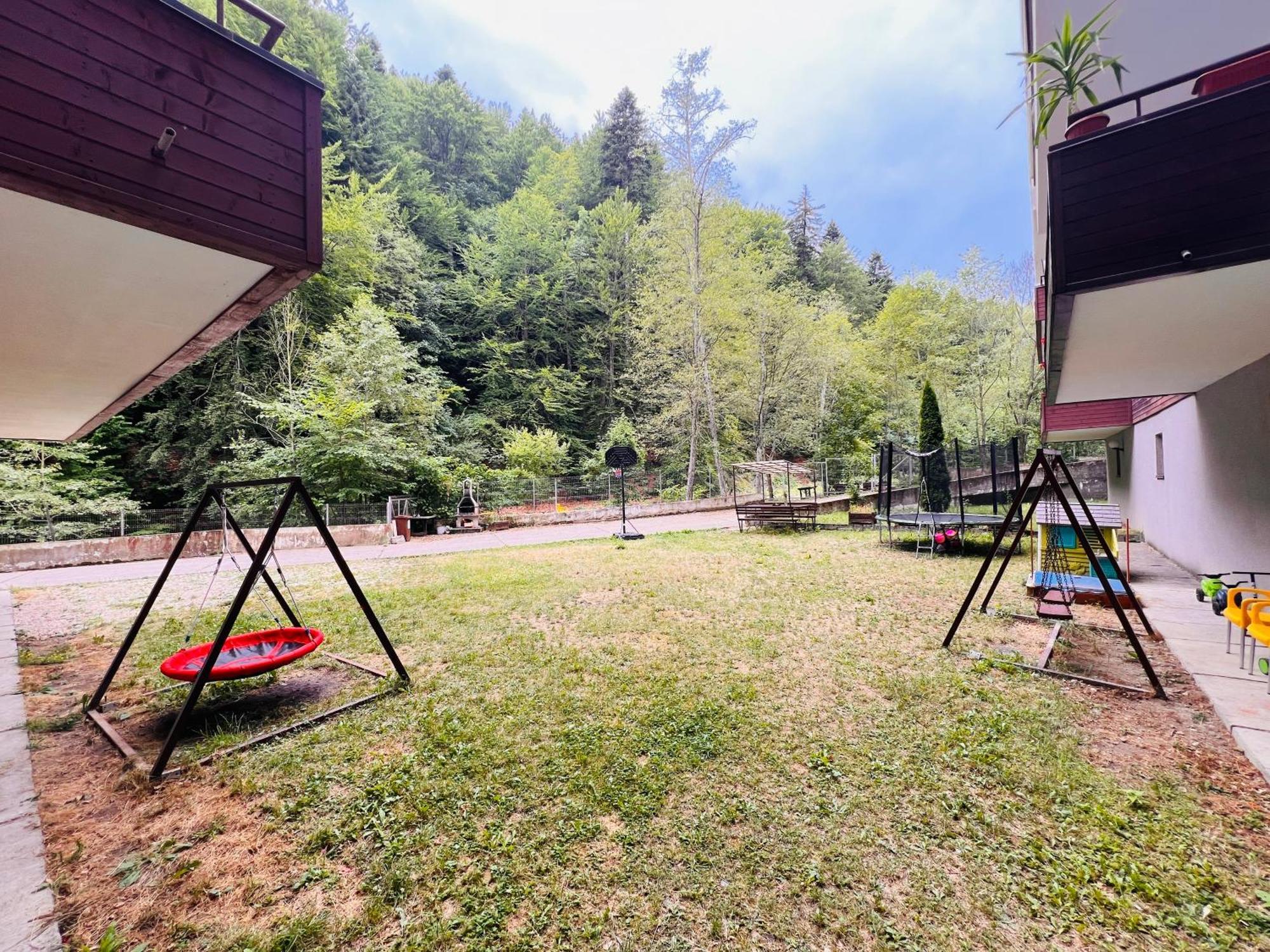 Serenity Suite Sinaia Luaran gambar